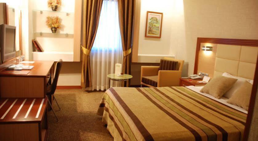 อัลดิโน โฮเทลแอนด์สปา Hotel อังการา ภายนอก รูปภาพ